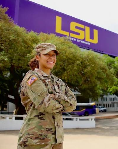 Guard soldier Black Hawk